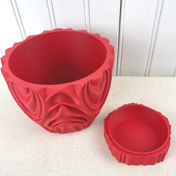 Sculptural Geometric Indoor Planter, Corru Planter Pot, Tabletop Planter - Picture 8 of 10